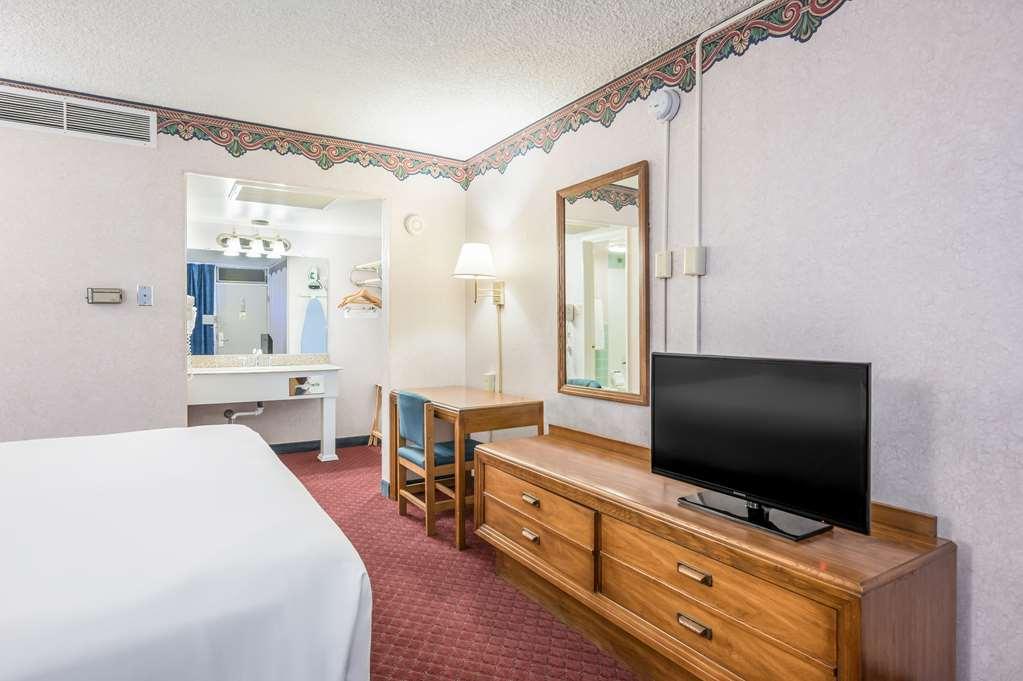 Americas Best Value Inn St. Joseph At I-29 Quarto foto
