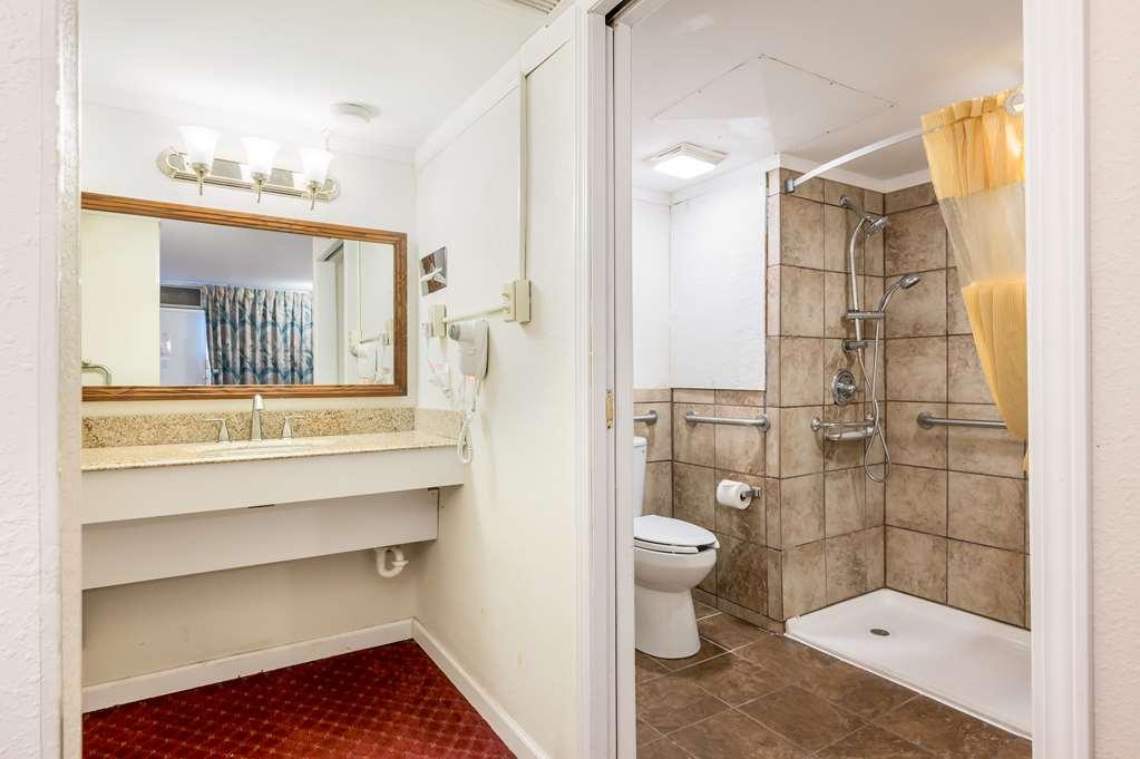 Americas Best Value Inn St. Joseph At I-29 Exterior foto