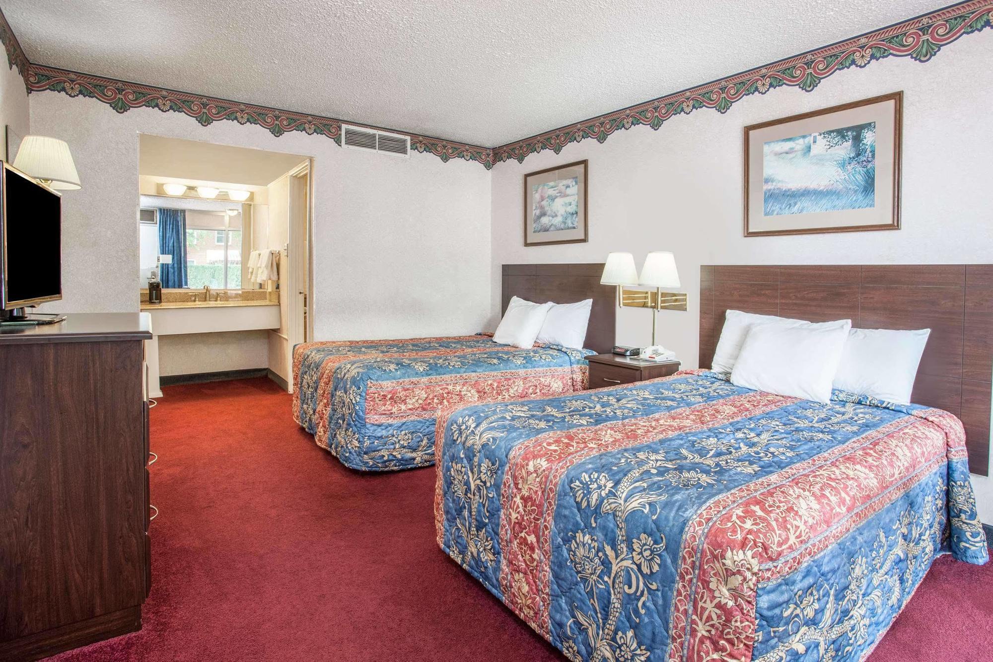 Americas Best Value Inn St. Joseph At I-29 Exterior foto